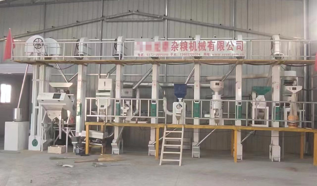 日產(chǎn)10噸小米(大黃米)碾米成套設備